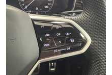 23/73 Volkswagen Touareg TDI V6 R-Line Tech Plus