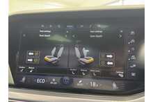 23/73 Volkswagen Touareg TDI V6 R-Line Tech Plus