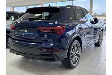 25/25 Audi Q3 Black Edition Quattro 2.0 TDI S Tronic  193PS SUV
