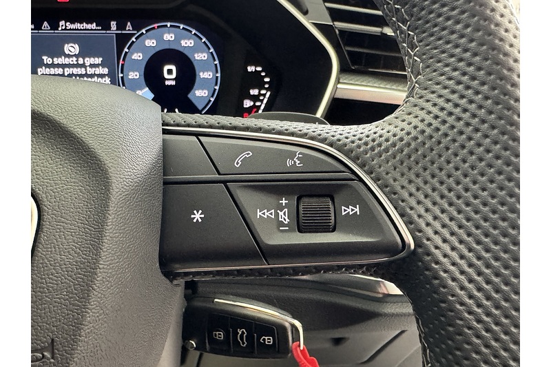 Audi 2.0 TDI 40 Black Edition SUV 5dr Diesel S Tronic quattro Euro 6 (s/s) (193 ps)