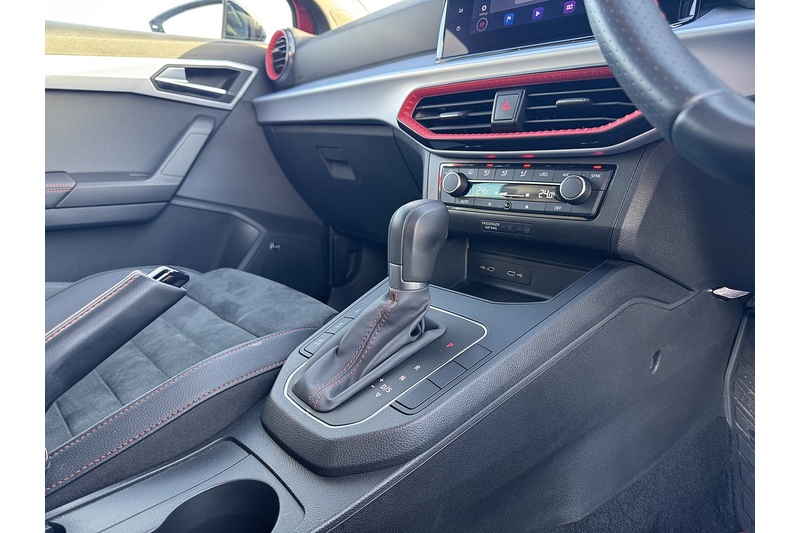 SEAT 1.0 TSI FR Sport Hatchback 5dr Petrol DSG Euro 6 (s/s) (110 ps)