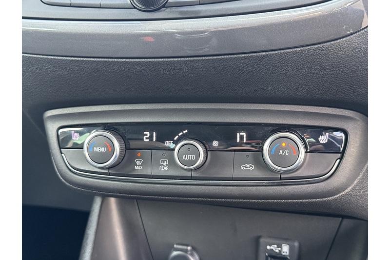 Vauxhall 1.2 Turbo Ultimate SUV 5dr Petrol Manual Euro 6 (s/s) (110 ps)