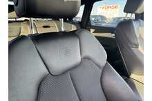 21/71 Audi Q5 2.0 TFSI S line SUV Petrol S Tronic quattro 265 ps