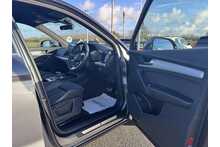 21/71 Audi Q5 2.0 TFSI S line SUV Petrol S Tronic quattro 265 ps