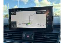 21/71 Audi Q5 2.0 TFSI S line SUV Petrol S Tronic quattro 265 ps