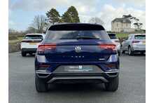 18/68 Volkswagen T-Roc 2.0 TDI SEL SUV Manual 4Motion 150 ps