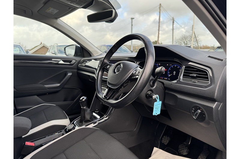 Volkswagen 2.0 TDI SEL SUV 5dr Diesel Manual 4Motion Euro 6 (s/s) (150 ps)