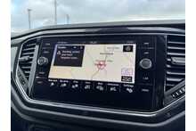 18/68 Volkswagen T-Roc 2.0 TDI SEL SUV Manual 4Motion 150 ps