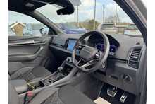 25/25 Skoda Karoq TSI ACT SportLine Edition SUV DSG 150 ps