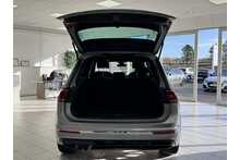 17/67 Volkswagen Tiguan TDI R-Line 2.0 Manual 150PS