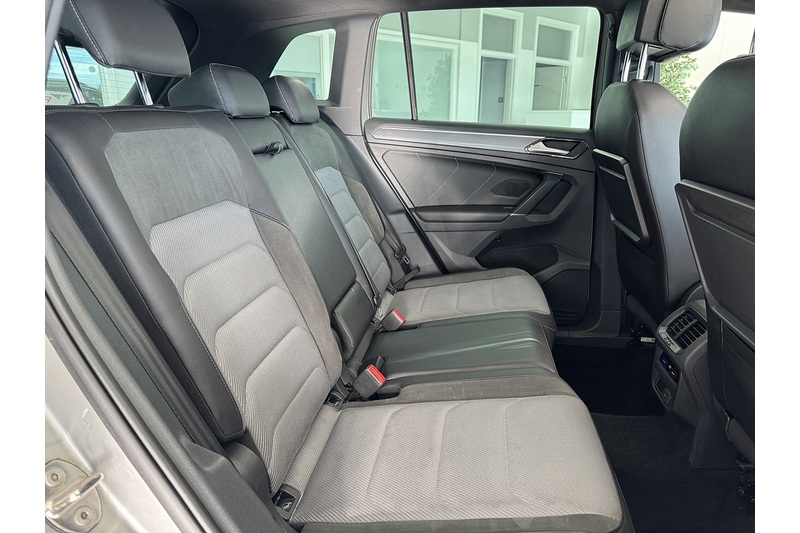 Volkswagen TDI R-Line SUV 2.0 Manual Diesel