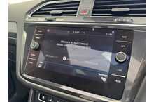 17/67 Volkswagen Tiguan TDI R-Line 2.0 Manual 150PS