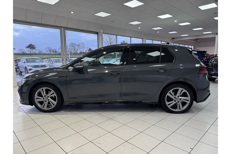 Volkswagen 2.0 TDI R-Line Hatchback 5dr Diesel DSG Euro 6 (s/s) (150 ps)