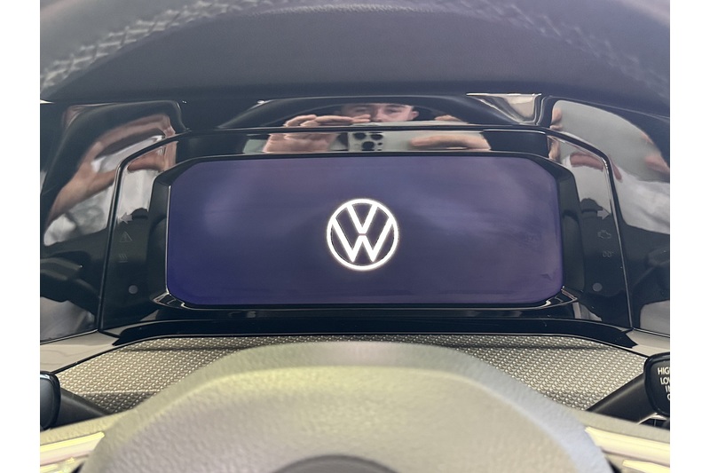 Volkswagen 2.0 TDI R-Line Hatchback 5dr Diesel DSG Euro 6 (s/s) (150 ps)