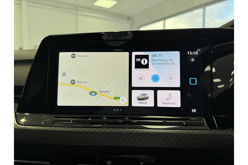 Volkswagen 2.0 TDI R-Line Hatchback 5dr Diesel DSG Euro 6 (s/s) (150 ps)