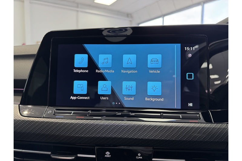 Volkswagen 2.0 TDI R-Line Hatchback 5dr Diesel DSG Euro 6 (s/s) (150 ps)