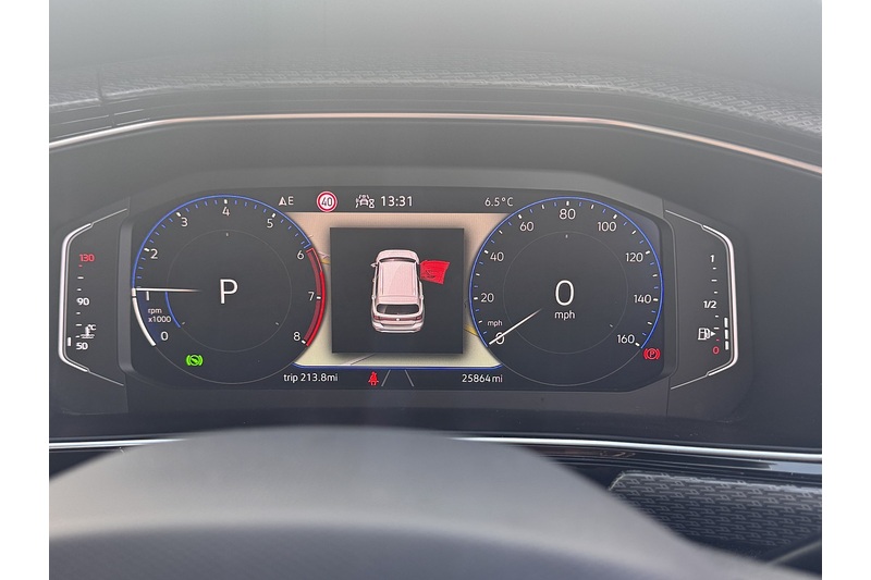 Volkswagen 1.0 TSI R-Line SUV 5dr Petrol DSG Euro 6 (s/s) (110 ps)