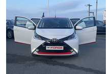 17/67 Toyota AYGO VVT-i x-press Hatchback 1.0 Manual Petrol