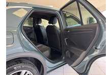 22/72 Volkswagen T-Roc 2.0 TDI R-Line SUV DSG 150 ps