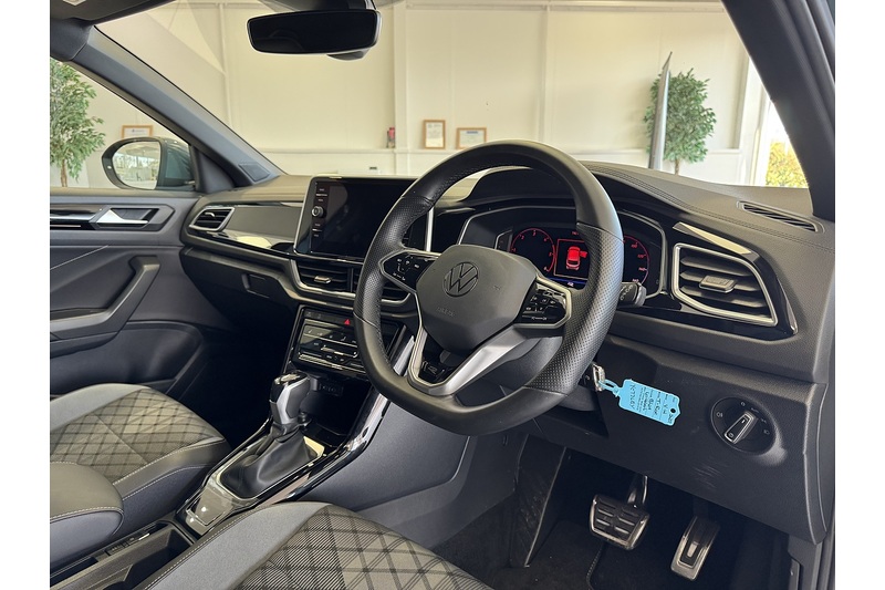 Volkswagen 2.0 TDI R-Line SUV 5dr Diesel DSG Euro 6 (s/s) (150 ps)