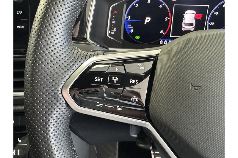 Volkswagen 2.0 TDI R-Line SUV 5dr Diesel DSG Euro 6 (s/s) (150 ps)