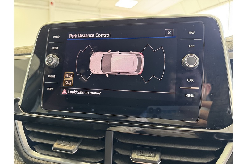 Volkswagen 2.0 TDI R-Line SUV 5dr Diesel DSG Euro 6 (s/s) (150 ps)