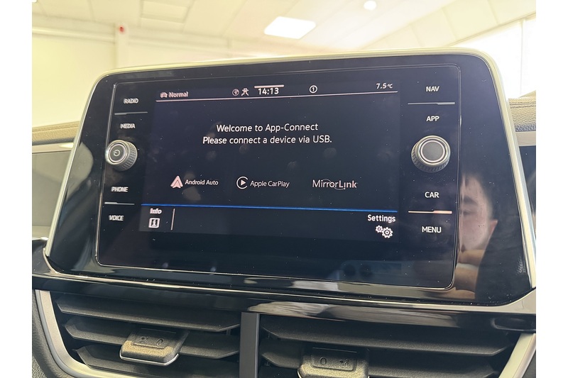 Volkswagen 2.0 TDI R-Line SUV 5dr Diesel DSG Euro 6 (s/s) (150 ps)