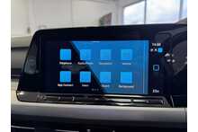 22/72 Volkswagen Golf 2.0 TDI Life Diesel Manual 115 ps