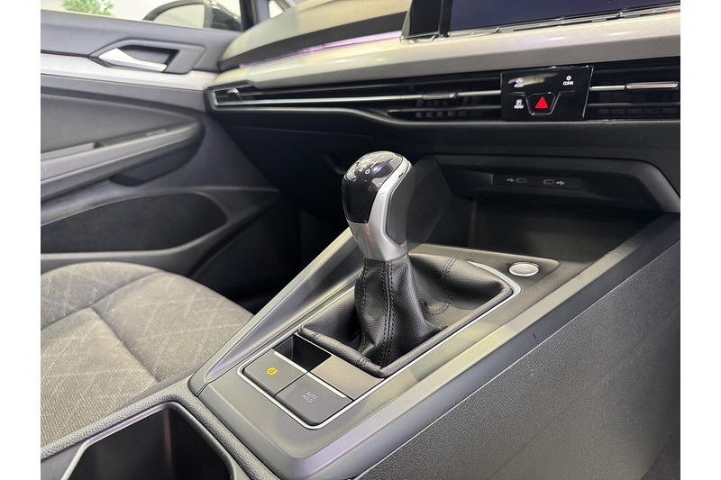 Volkswagen 2.0 TDI Life Hatchback 5dr Diesel Manual Euro 6 (s/s) (115 ps)