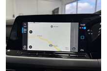 22/72 Volkswagen Golf 2.0 TDI Life Diesel Manual 115 ps