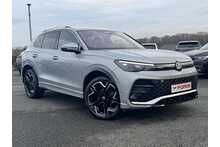 25/75 Volkswagen Tiguan 1.5 eTSI MHEV R-Line SUV DSG 150 ps