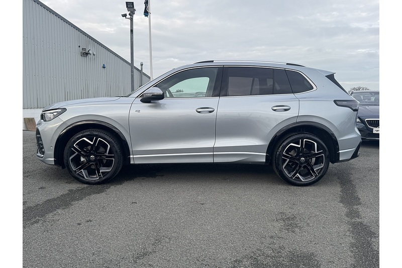 Volkswagen 1.5 eTSI MHEV R-Line SUV 5dr Petrol Hybrid DSG Euro 6 (s/s) (150 ps)