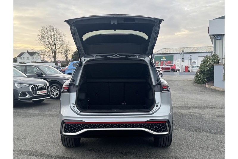 Volkswagen 1.5 eTSI MHEV R-Line SUV 5dr Petrol Hybrid DSG Euro 6 (s/s) (150 ps)