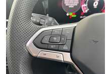 25/75 Volkswagen Tiguan 1.5 eTSI MHEV R-Line SUV DSG 150 ps