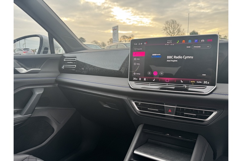 Volkswagen 1.5 eTSI MHEV R-Line SUV 5dr Petrol Hybrid DSG Euro 6 (s/s) (150 ps)