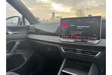 25/75 Volkswagen Tiguan 1.5 eTSI MHEV R-Line SUV DSG 150 ps