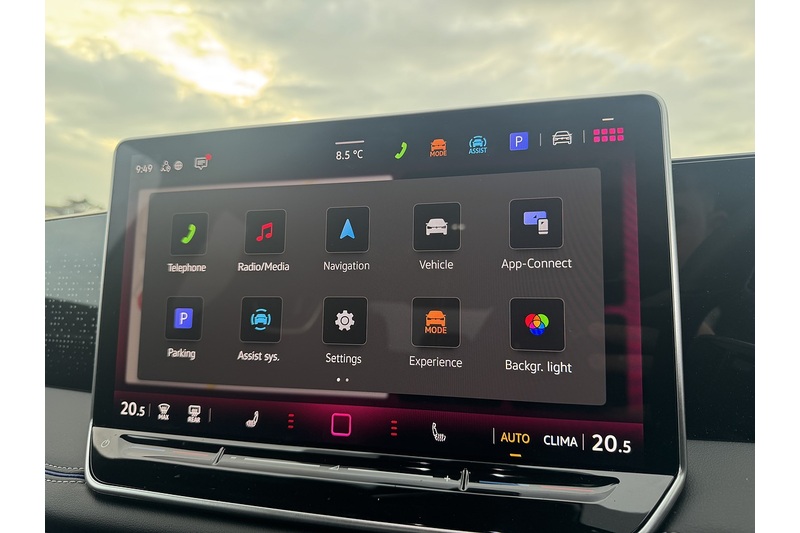 Volkswagen 1.5 eTSI MHEV R-Line SUV 5dr Petrol Hybrid DSG Euro 6 (s/s) (150 ps)