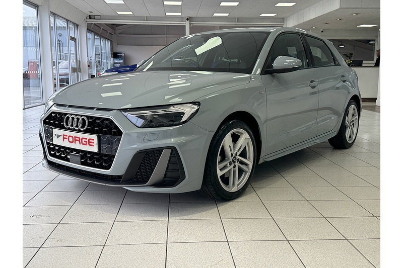 Audi 1.0 TFSI 30 S line Sportback 5dr Petrol S Tronic Euro 6 (s/s) (110 ps)