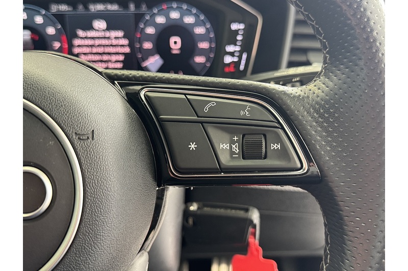 Audi 1.0 TFSI 30 S line Sportback 5dr Petrol S Tronic Euro 6 (s/s) (110 ps)