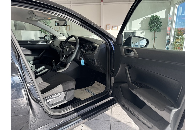 Volkswagen 1.0 TSI SE Hatchback 5dr Petrol Manual Euro 6 (s/s) (95 ps)