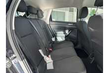 18/18 Volkswagen Polo TSI SE