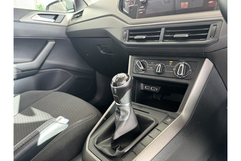 Volkswagen 1.0 TSI SE Hatchback 5dr Petrol Manual Euro 6 (s/s) (95 ps)