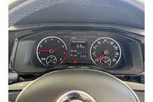 18/18 Volkswagen Polo TSI SE