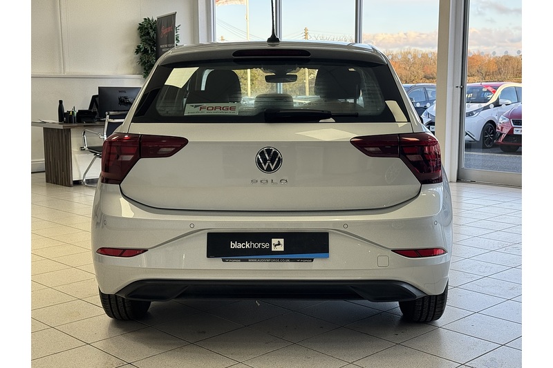 Volkswagen 1.0 TSI Life Hatchback 5dr Petrol Manual Euro 6 (s/s) (95 ps)