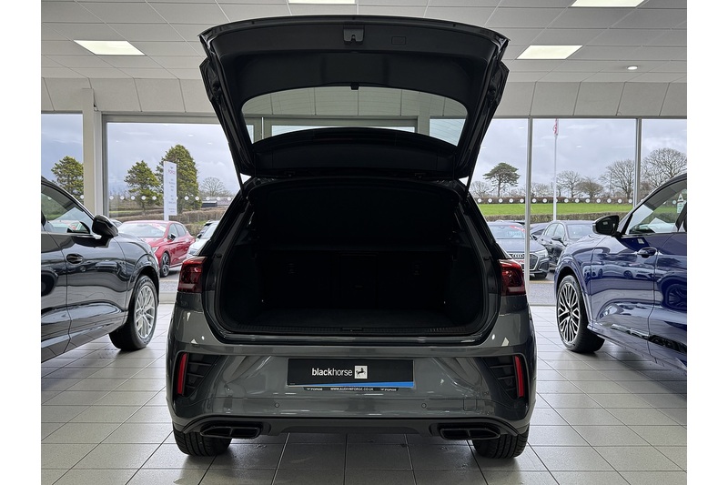 Volkswagen 2.0 TDI R-Line SUV 5dr Diesel DSG Euro 6 (s/s) (150 ps)