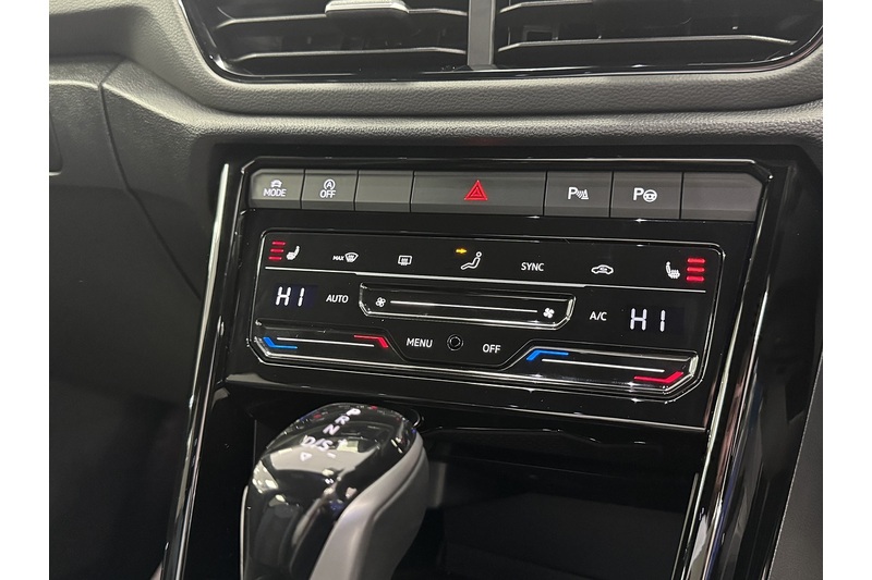 Volkswagen 2.0 TDI R-Line SUV 5dr Diesel DSG Euro 6 (s/s) (150 ps)