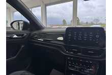 25/75 Volkswagen T-Roc 2.0 TDI R-Line SUV Diesel DSG 150 ps