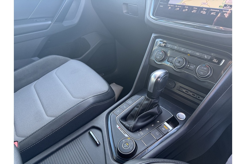 Volkswagen 2.0 TDI R-Line Tech SUV 5dr Diesel DSG 4Motion Euro 6 (s/s) (150 ps)