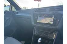20/70 Volkswagen Tiguan TDI R-Line Tech