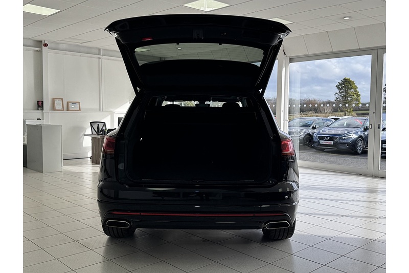 Volkswagen 3.0 TDI V6 Black Edition SUV 5dr Diesel Tiptronic 4Motion Euro 6 (s/s) (286 ps)